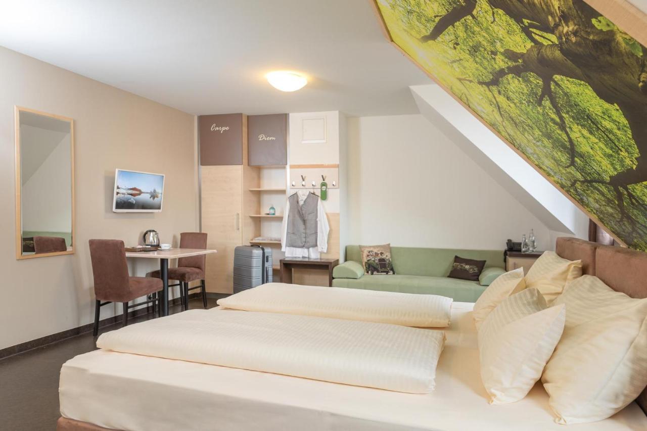 Radlhotel Wassertruedingen ภายนอก รูปภาพ