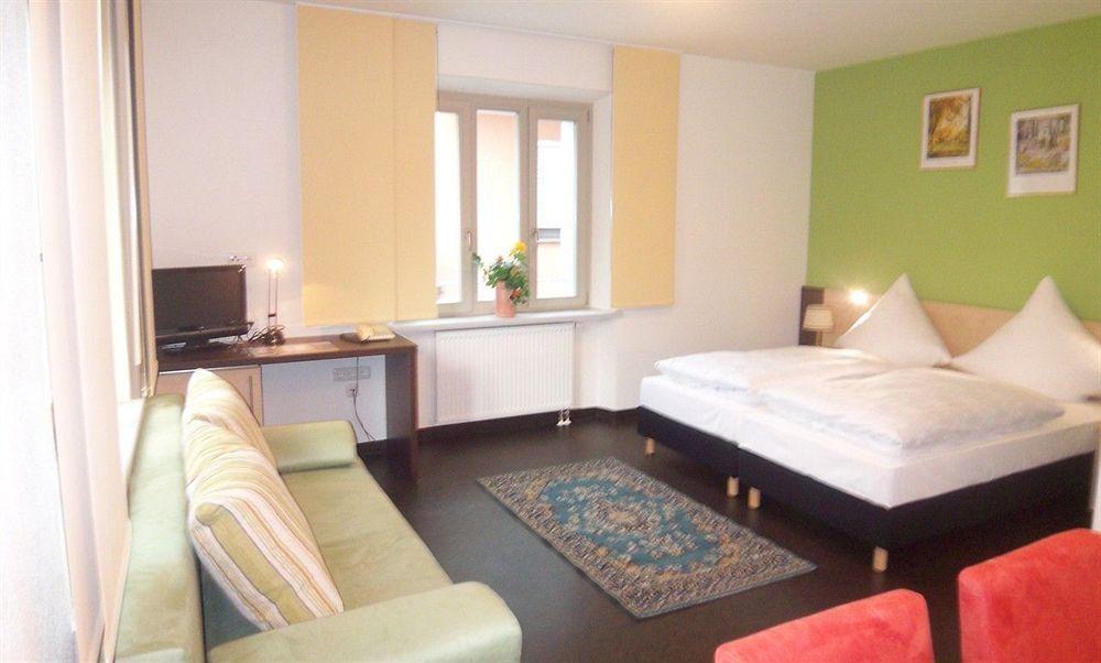 Radlhotel Wassertruedingen ภายนอก รูปภาพ
